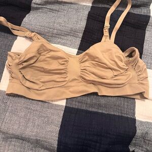 Skims maternity bra. Size 4X/5X